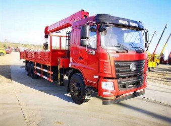 東風華神F5隨車吊，可選裝8-12噸吊機，成熟可靠專業